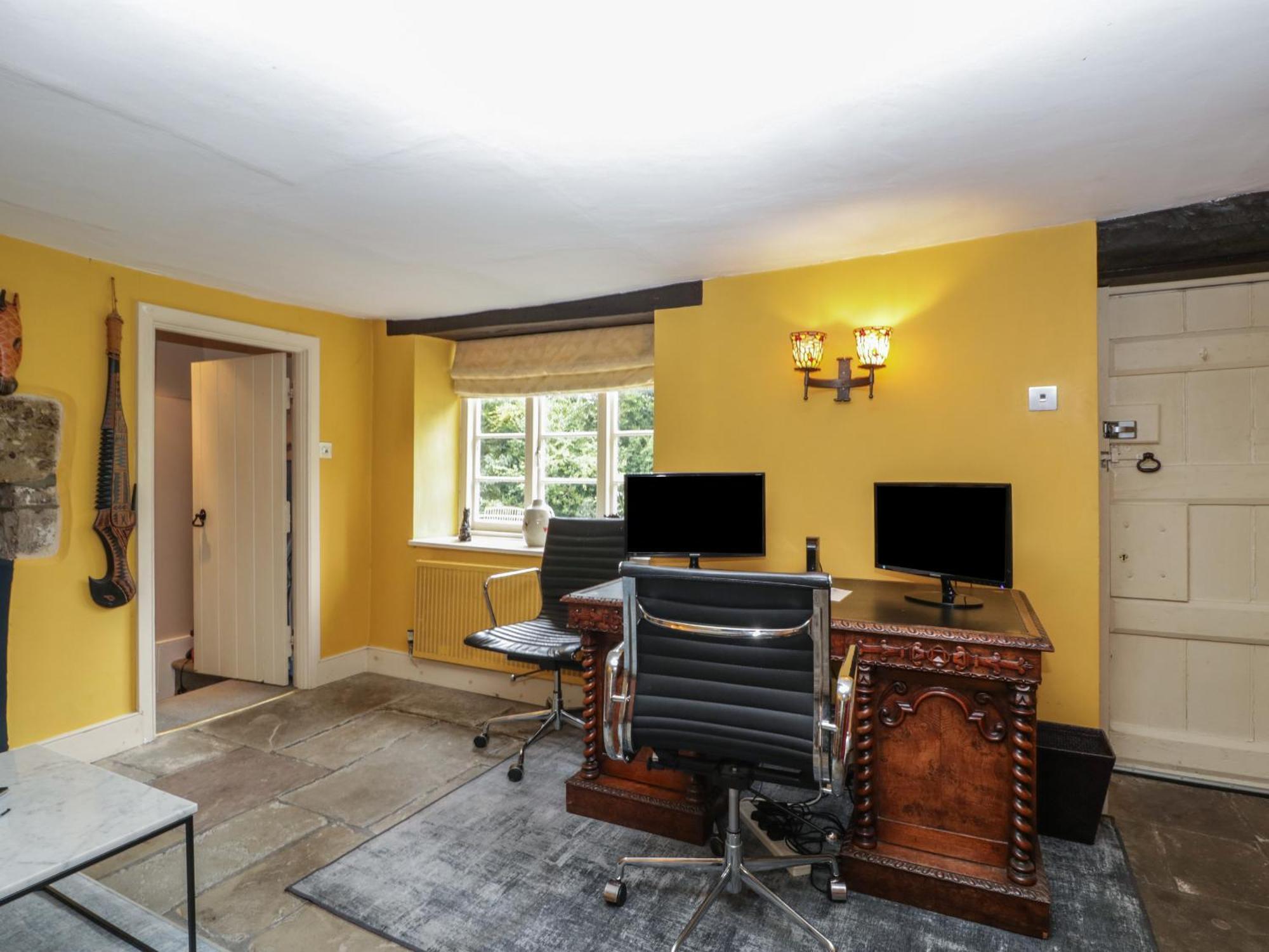 Danby Lodge Lydney Eksteriør billede